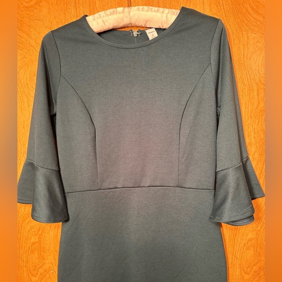 Old Navy teal bell sleeve midi dress size XS - Picture 3 of 9